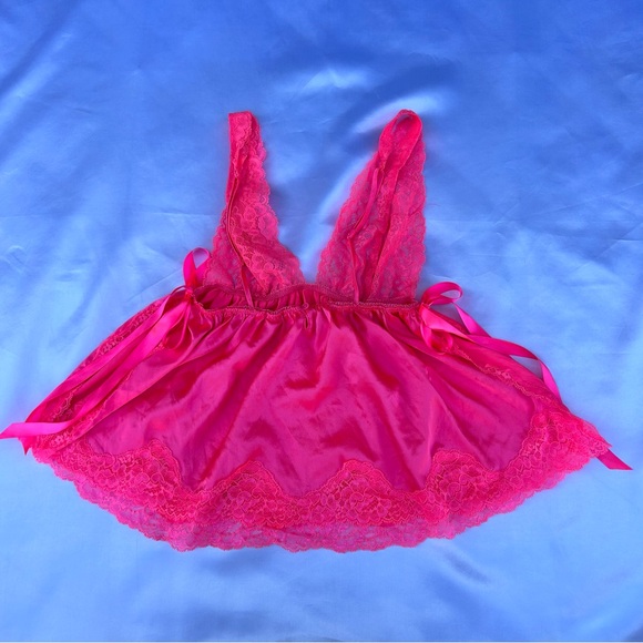 Victoria's Secret Cami - Picture 2 of 4